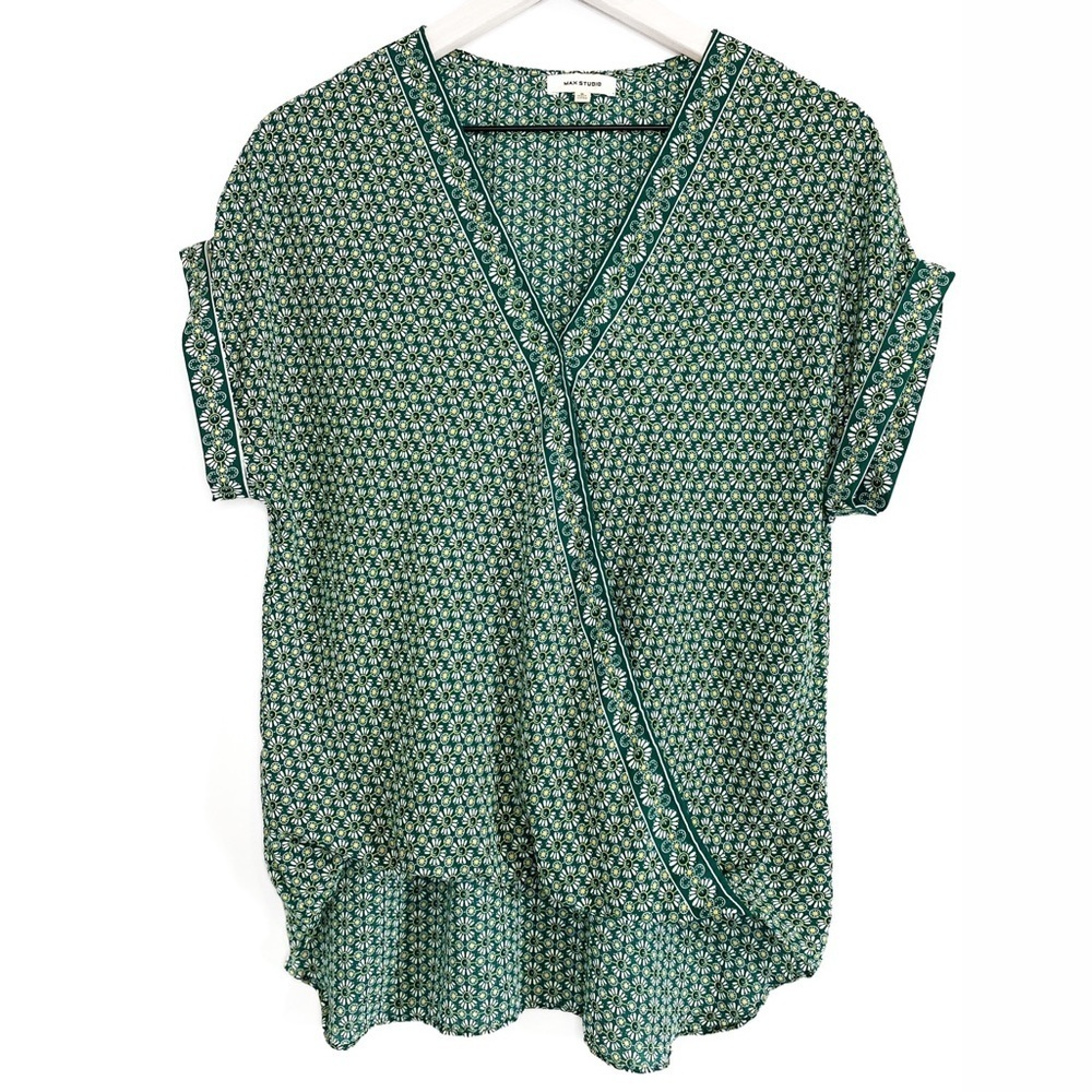 Max Studio Crepe Faux Wrap Short Sleeve Top, Green Floral - Size S - Picture 4 of 10